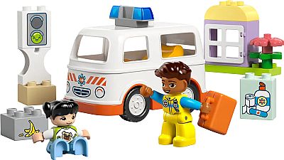 LEGO DUPLO AMBULANCE & DRIVER (10447)